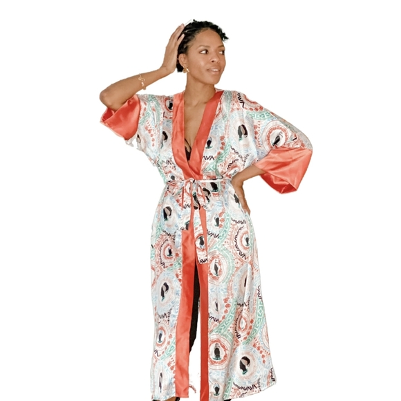 Tribal Beauty Luxe Belted Satin Robe - Picture 2 of 4